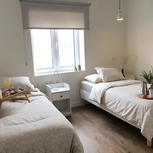 https://lujoso-apartamento-en-san-cristobal-de-la-laguna.tenerifehoteles.net